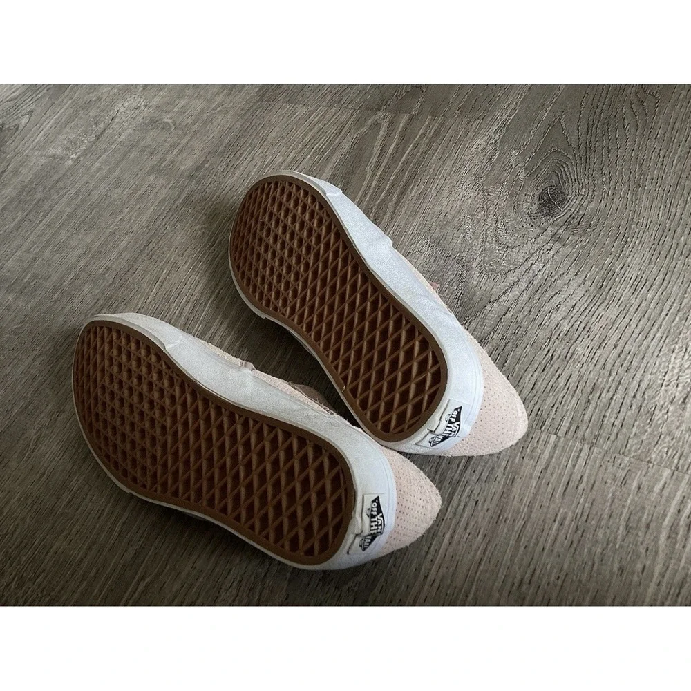 Vans Womens Size 8 Classic Slip On Suede Rose Gold Sneakers Blush Pink Shoes